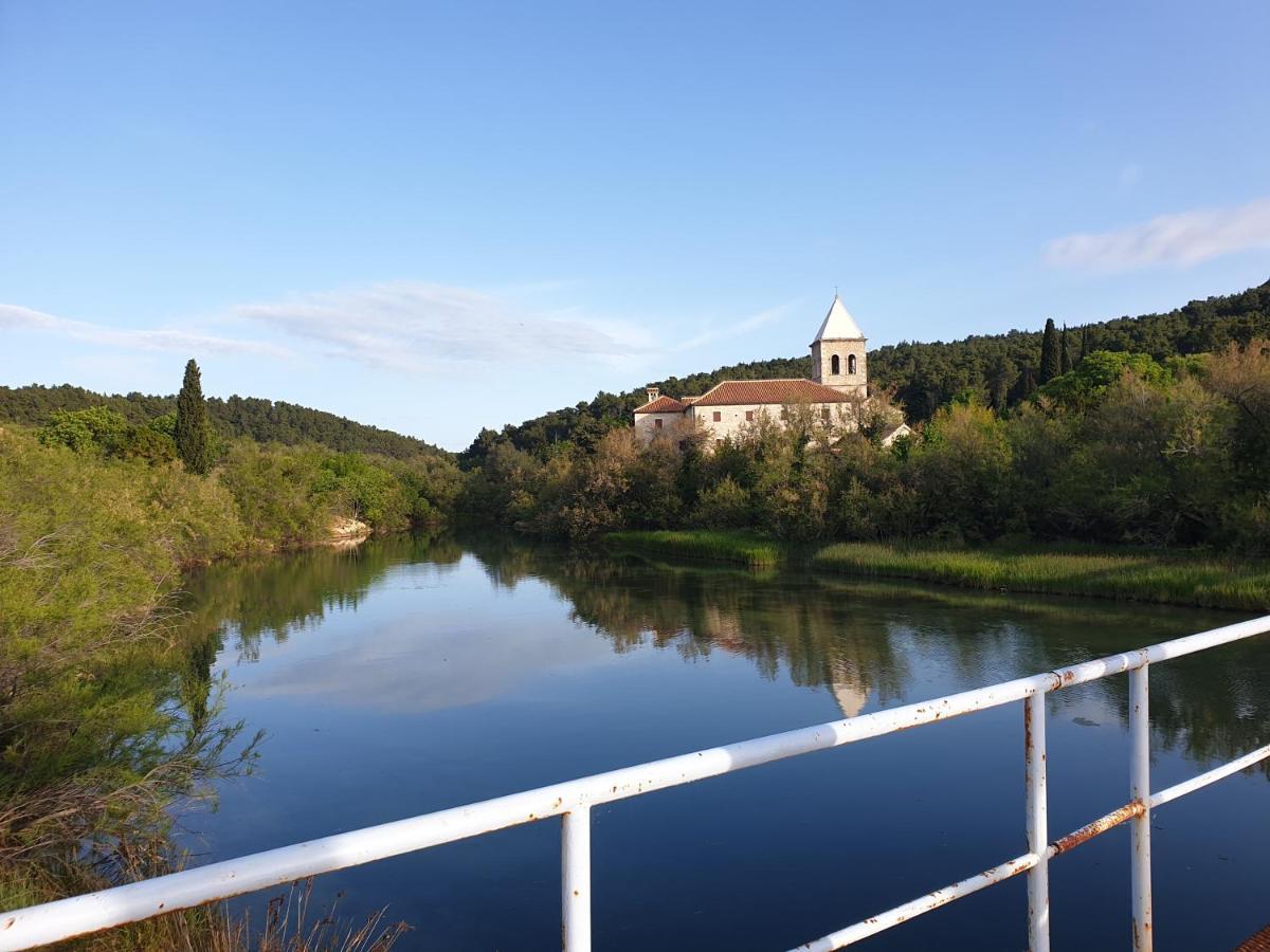 Apartmani Rudi Anić Zewnętrze zdjęcie